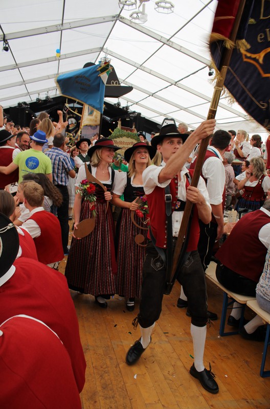 n_Fahneneinzug Bild-143 - IMG_4101.jpg